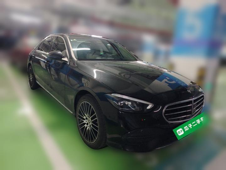 C-Class 2023 C 260 L photo 3