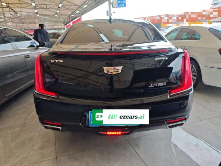 XTS 2018 28T Tech photo 3