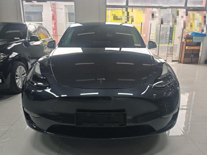 Model Y 2024 Long Range AWD photo 2