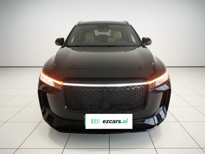 Li Auto ONE 2020 EREV 6-Seater photo 2