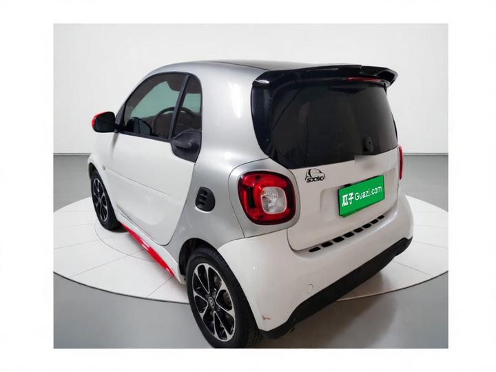 fortwo 2015 1.0L 52 Coupe photo 4