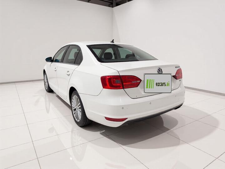 Sagitar 2014 Facelift 1.4TSI AT Flagship photo 4