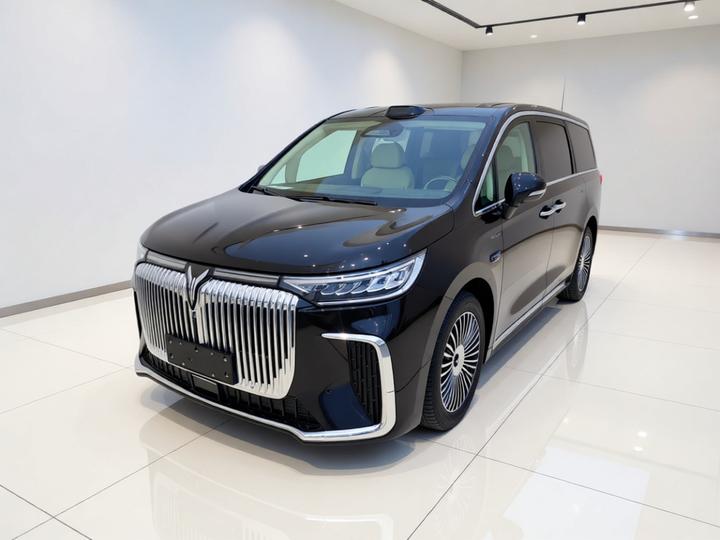 Voyah Dreamer 2025 PHEV AWD Premium Qiankun