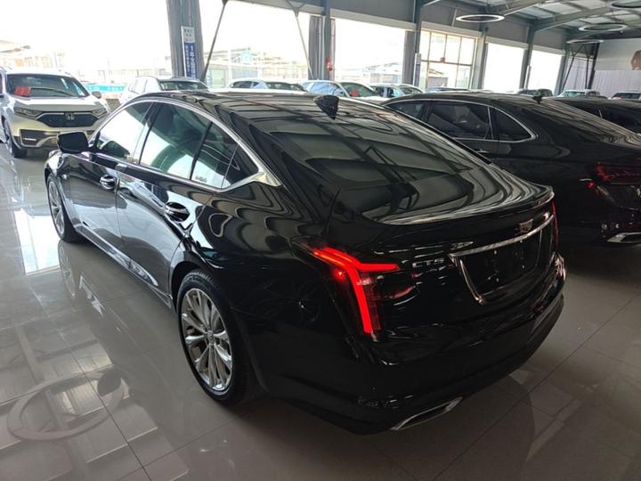 CT5 2022 28T Luxury Standard photo 4