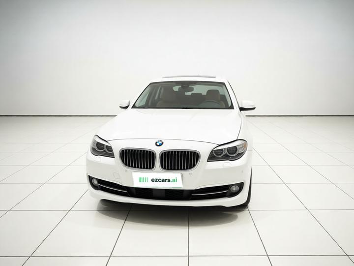 5 Series Imported 2013 520i photo 2