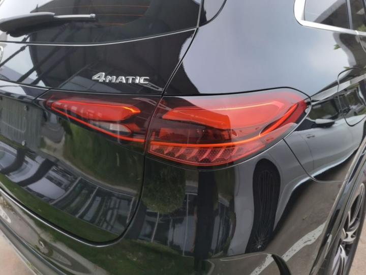 GLC 2025 GLC 260 L 4MATIC Luxury photo 7