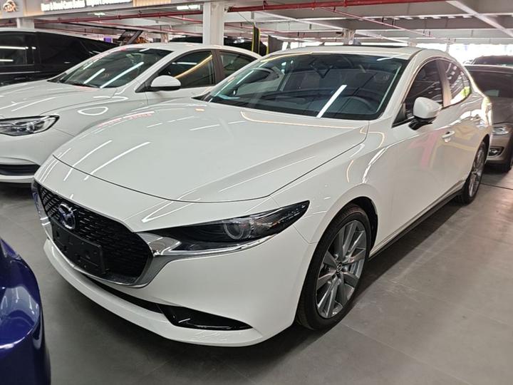 3 Axela 2023 2.0L AT