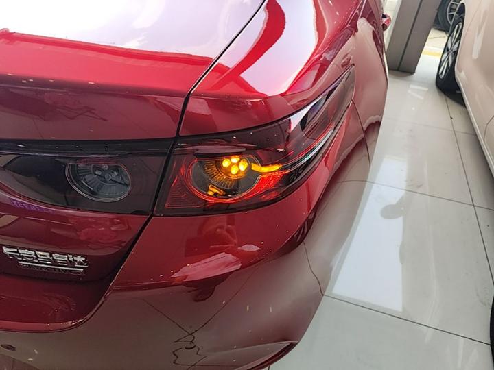 3 Axela 2021 2.0L AT photo 7