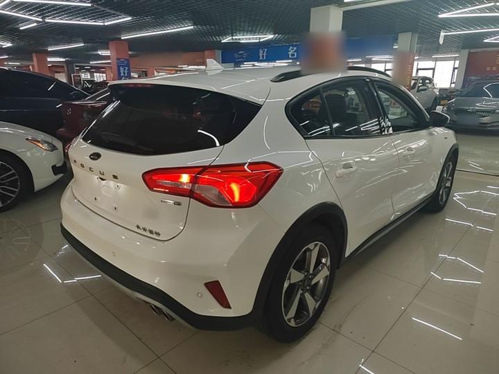 Focus Active 2020 EcoBoost 180 AT photo 6
