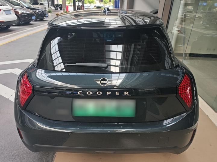 MINI COOPER 2024 456km COOPER E Classic photo 3