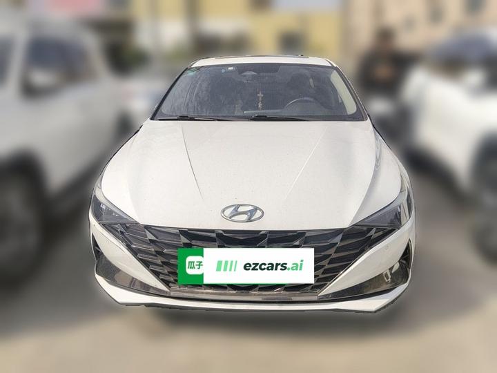 Elantra 2021 1.5L CVT LUX Premium photo 2