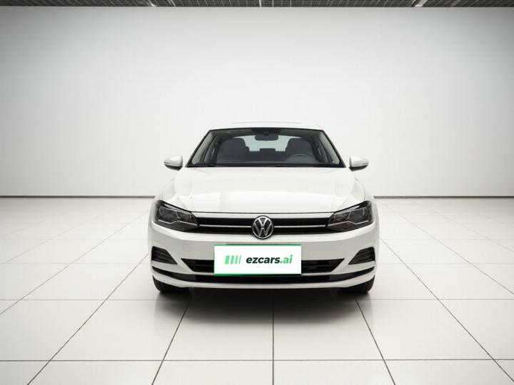 Polo 2023 Facelift Plus 1.5L AT photo 2