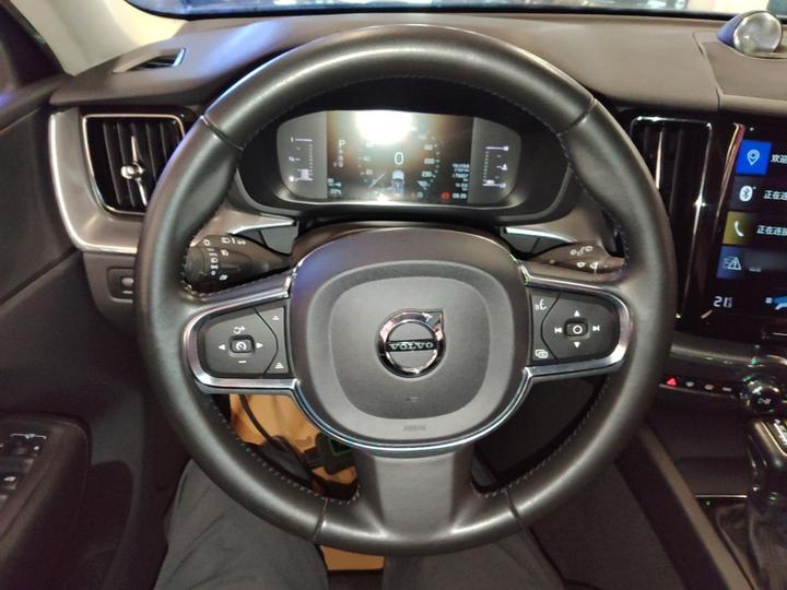 XC60 2019 T5 AWD China V photo 6