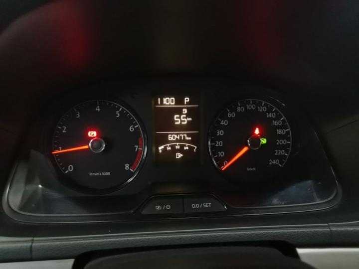Lavida 2013 Facelift Classic 1.6L AT photo 6