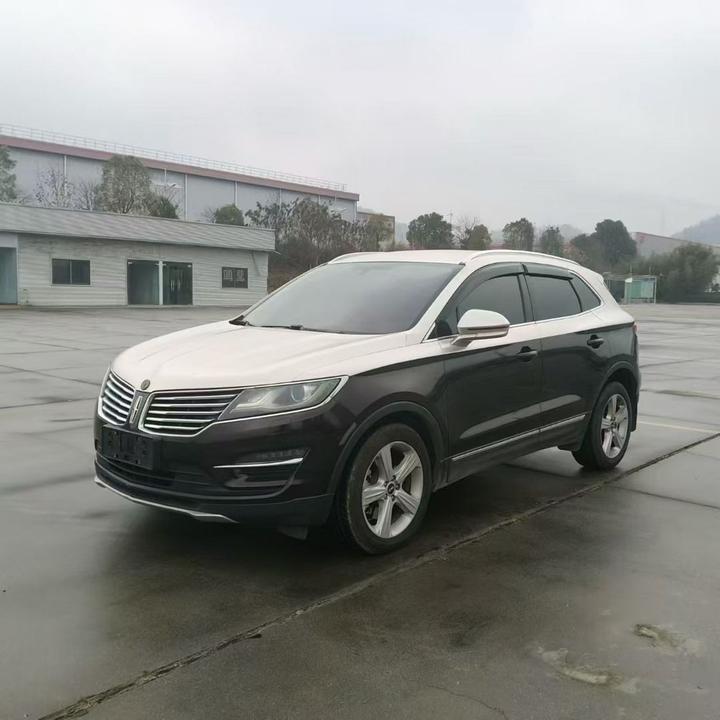 MKC 2017 2.0T RWD