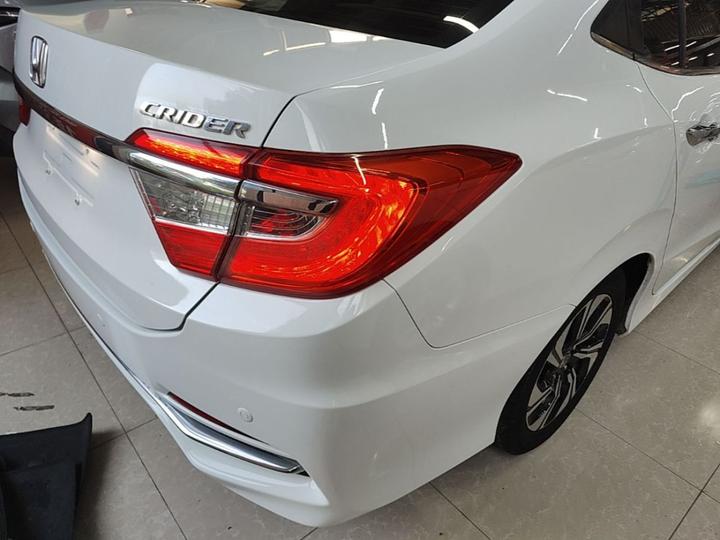 Crider 2016 1.8L CVT Leading photo 7