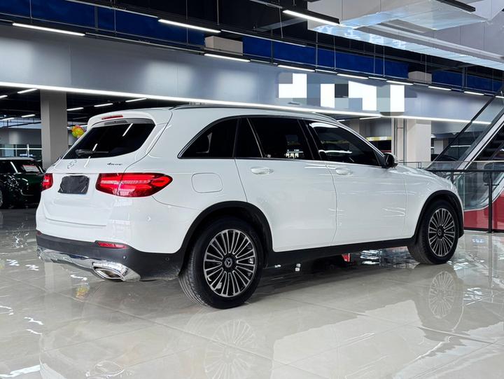 GLC 2019 GLC 200 L 4MATIC photo 4