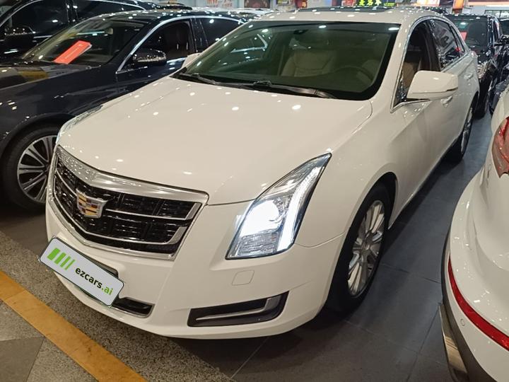 XTS 2016 28T Tech