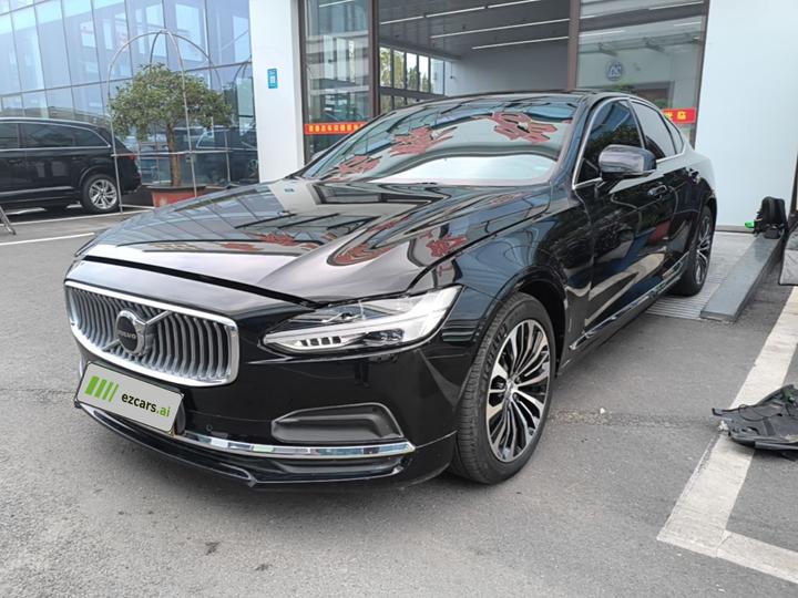 S90 2024 B5 Luxury