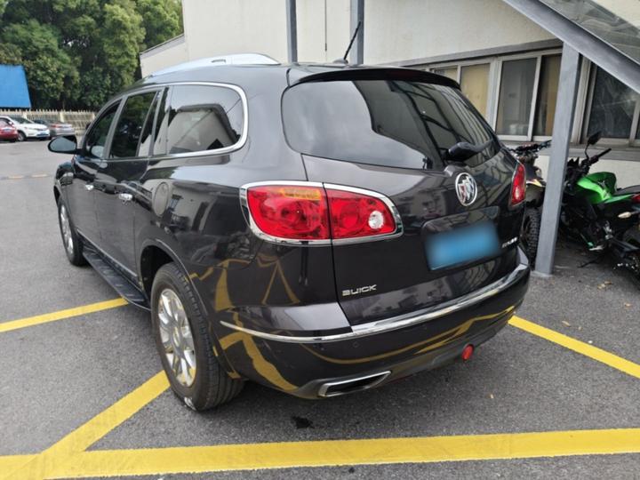 2014 3.6L RWD Elite Comfort photo 4