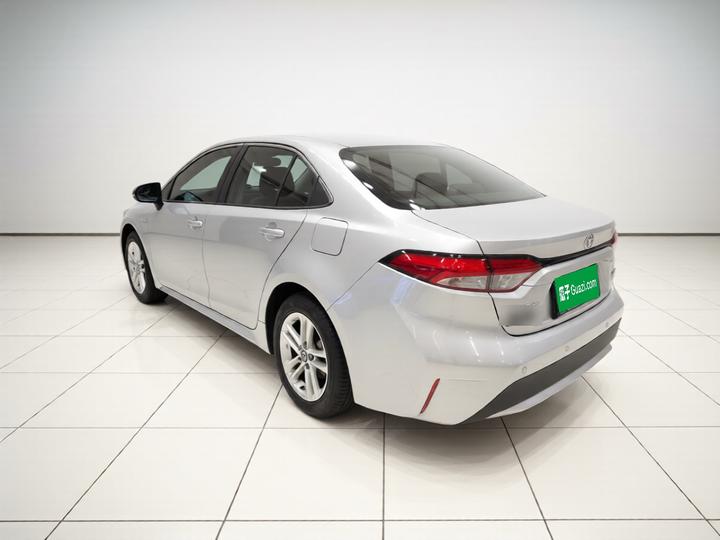 Levin 2022 Hybrid 1.8H E-CVT Leading photo 4