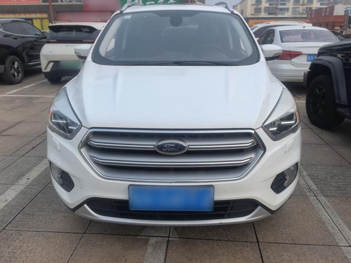 Kuga 2017 EcoBoost 245 AWD photo 2