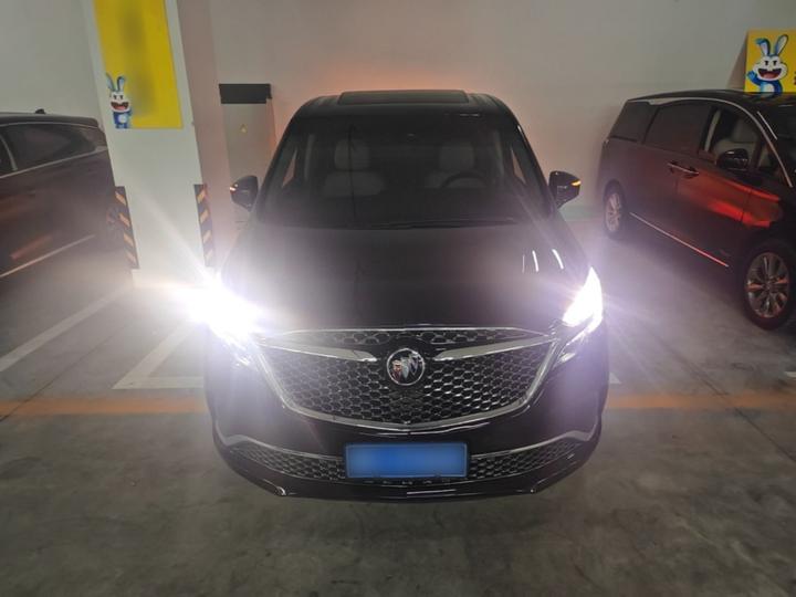 GL8 2020 Avenir 7-Seater photo 2