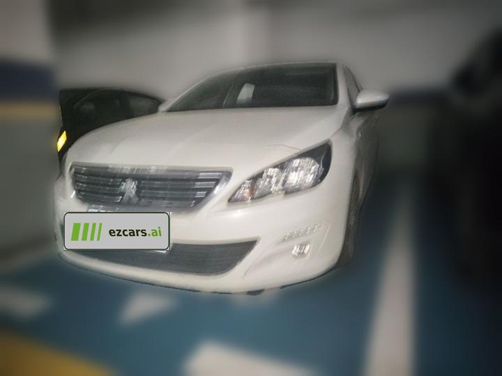 408 2015 1.2T AT Luxury