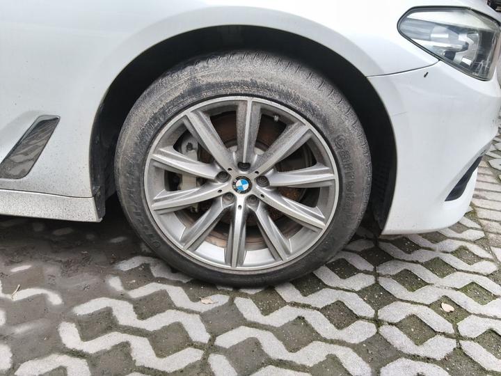 5 Series 2018 528Li Special photo 8