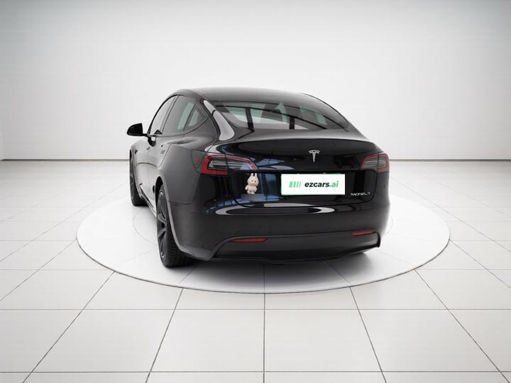 Model Y 2021 Standard Range RWD photo 4