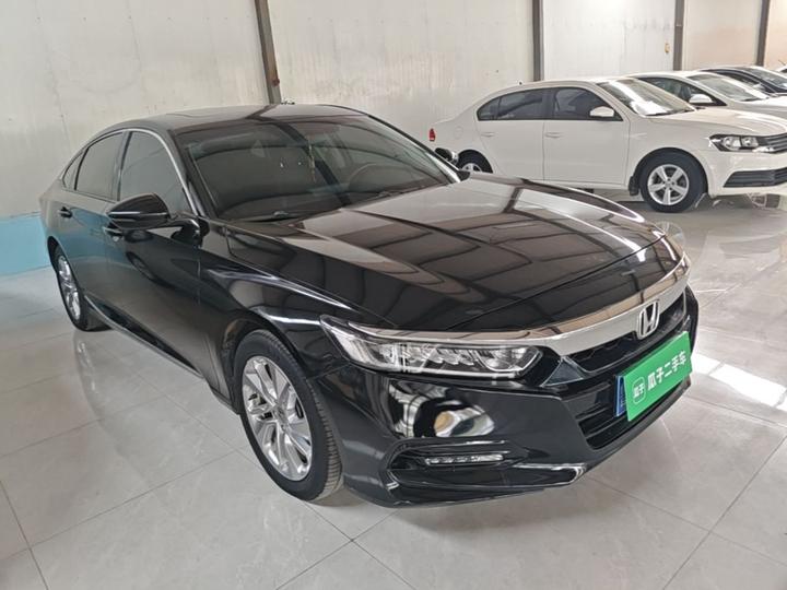 Accord 2018 260TURBO Elite China VI photo 3