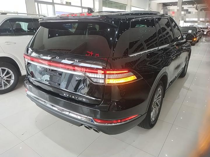 Aviator 2021 3.0T V6 AWD Exclusive photo 4