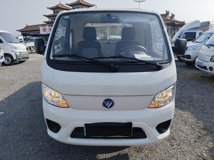 Xiangling M EV 2023 M1 BYD photo 2