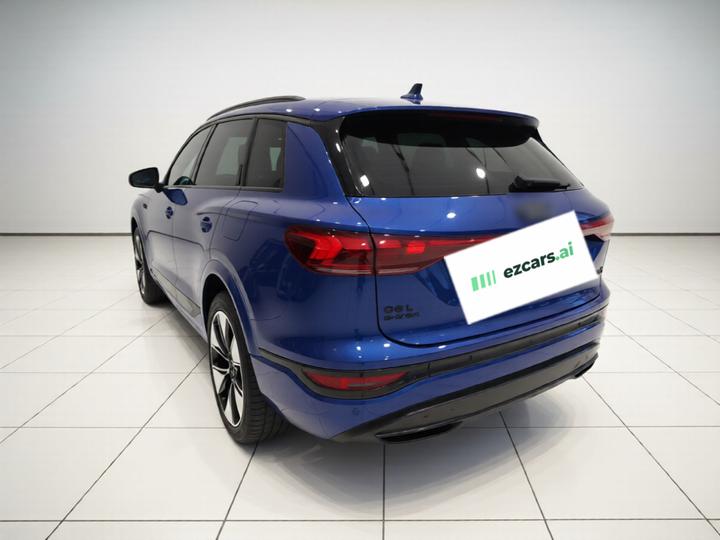 Q6L e-tron 2026 Pilot photo 4