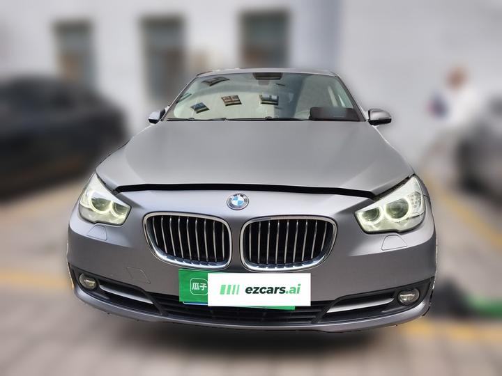 5 SeriesGT 2015 528i Leading photo 2