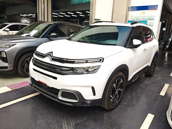 C5 Aircross C5 AIRCROSS 2017 350THP Luxury