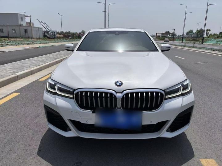5 Series 2022 Facelift 525Li M Sport Package photo 2