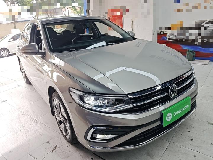 Bora 2023 200TSI DSGPRO photo 3