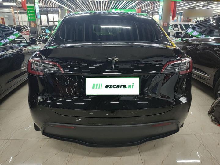 Model Y 2022 Facelift RWD photo 3