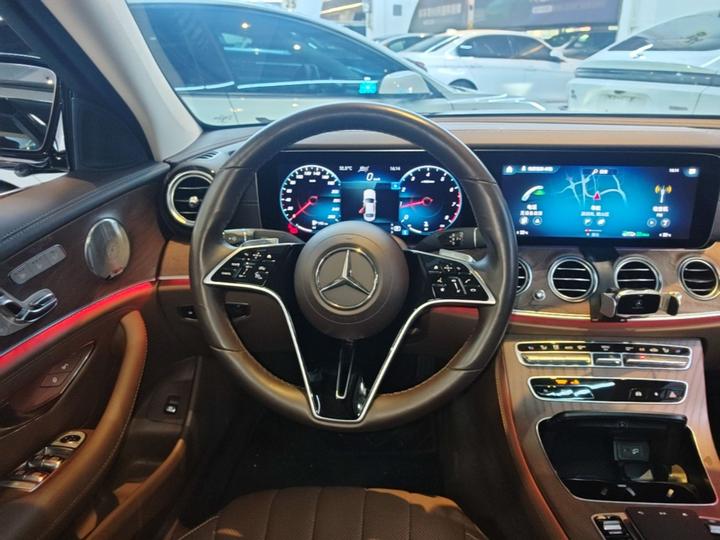 E-Class 2021 Facelift E 300 L Luxury photo 6