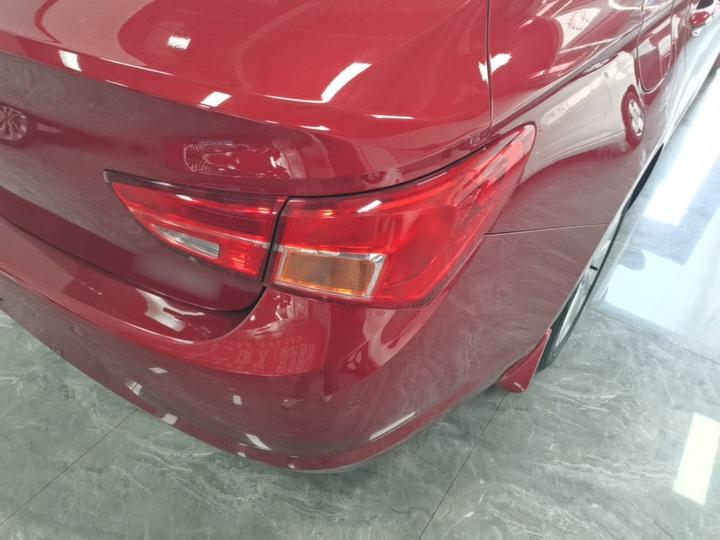 Verano 2015 Sedan 15S AT Leading photo 7