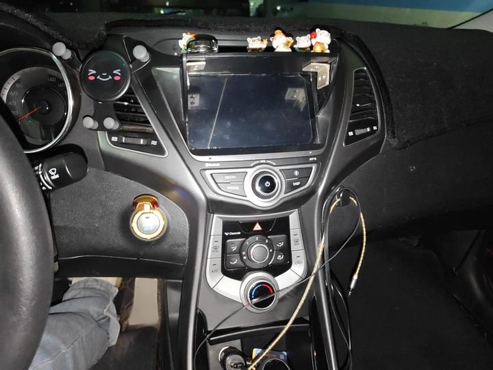 Elantra 2016 1.6L AT Premium photo 5