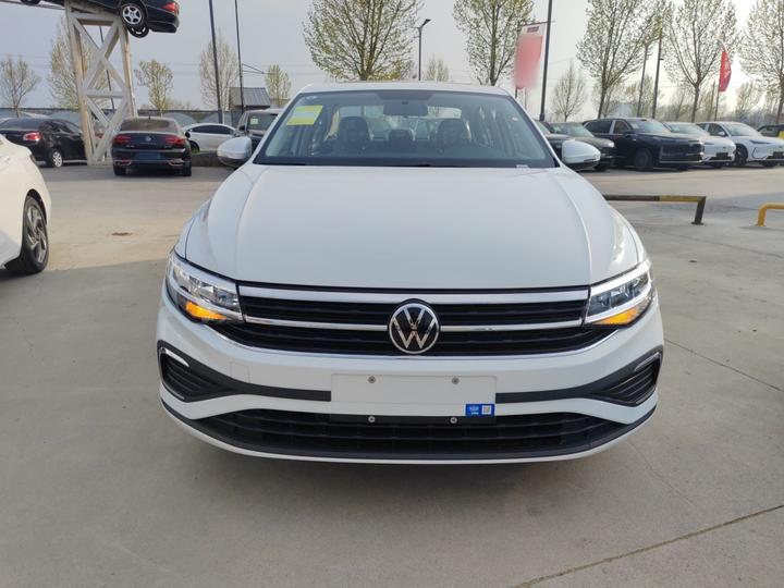 Bora 2026 200TSI DSG photo 2