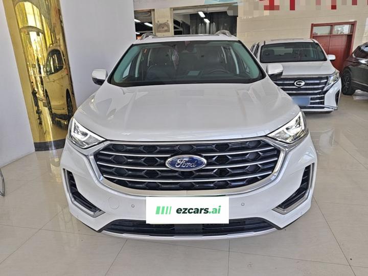 Edge 2021 Facelift PLUS EcoBoost 245 RWD 7-Seater photo 2
