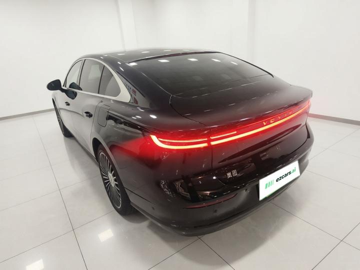 Voyah Passion L 2026 AWD Ultra photo 4