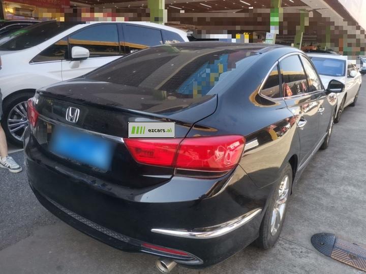 Spirior 2015 2.0L Premium photo 4