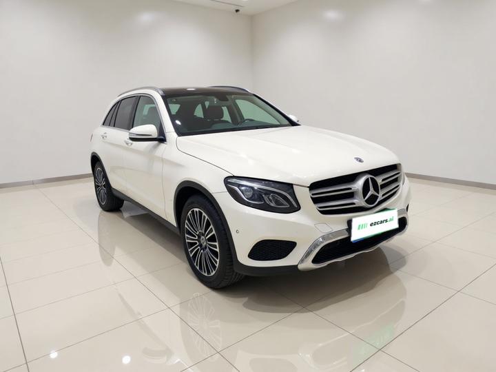 GLC 2019 GLC 200 L 4MATIC photo 3