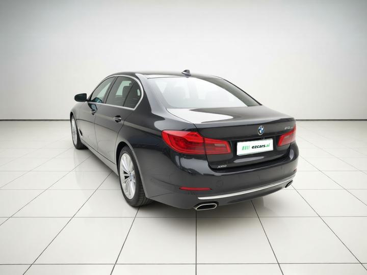 5 Series 2019 530Li xDrive Luxury photo 4