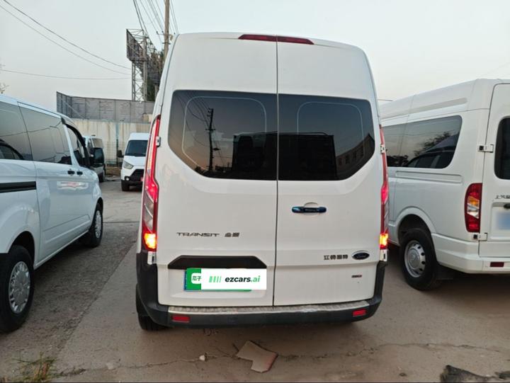 Transit 2019 2.0T Diesel Medium Wheelbase 6-Seater China VI photo 3