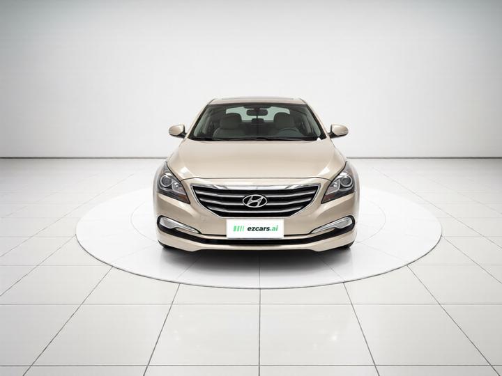 Mistra 2014 1.8L AT Premium DLX photo 2